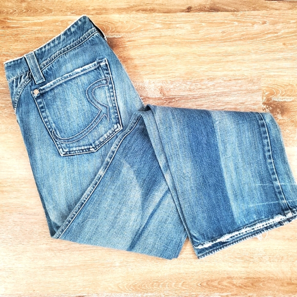 Rock & Republic Denim - VINTAGE ROCK AND REPUBLIC JEANS